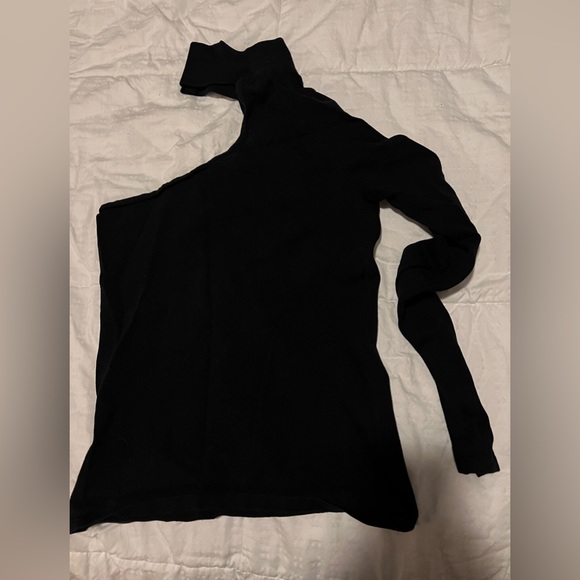 Cache black turtleneck - Picture 2 of 5